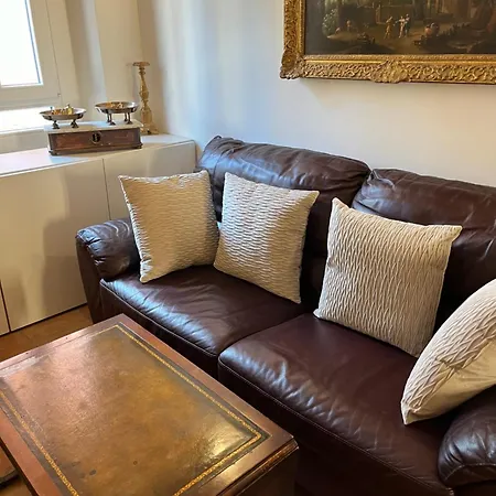 Maison Romana Trastevere Suites-3