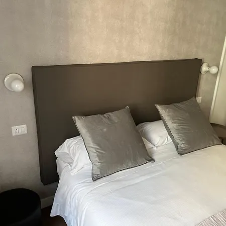 Maison Romana Trastevere Suites-2
